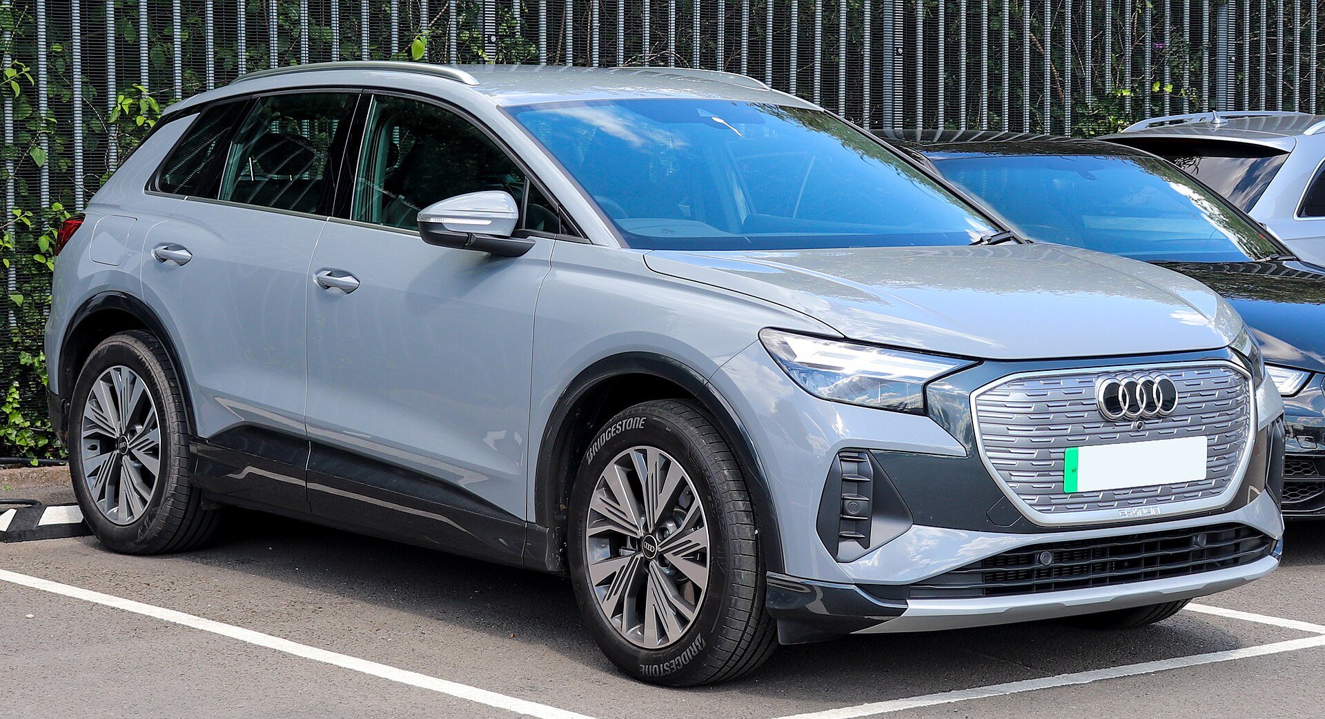 2025 Audi Q4 e-tron