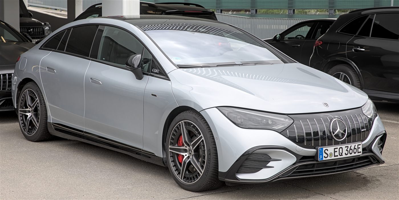 2025 Mercedes-Benz EQE 350+ AMG Line — photo 2