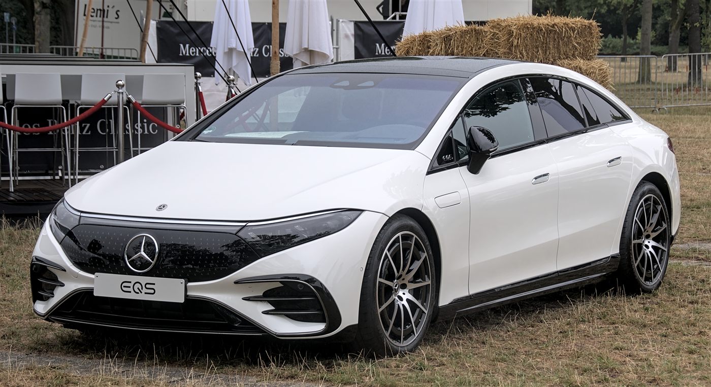 2026 Mercedes-Benz EQS 450+ Premium — photo 3