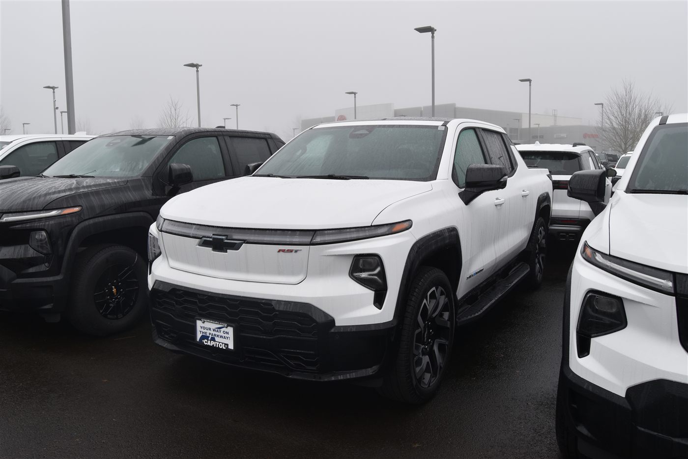 2025 Chevrolet Silverado EV RST First Edition — photo 3